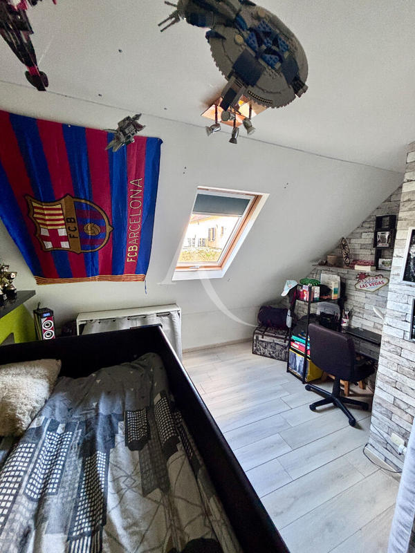 Maison - 120 m² - 6 pièces