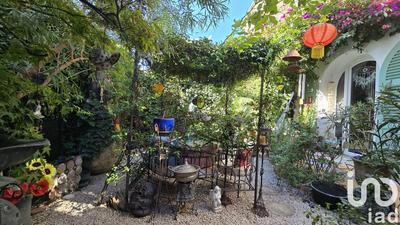 Maison - 197 m² - 7 pièces