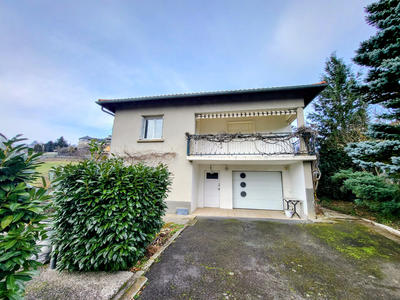 Maison - 105 m² - 5 pièces