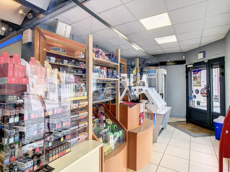 Fonds de commerce - 77 m²