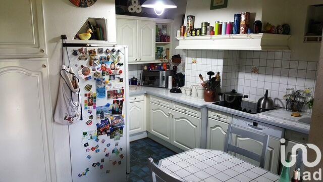 Maison - 282 m² - 8 pièces