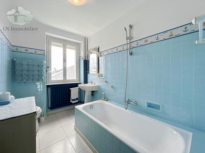 Maison - 134 m² - 7 pièces