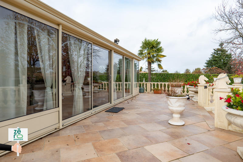 Maison - 174 m² - 5 pièces