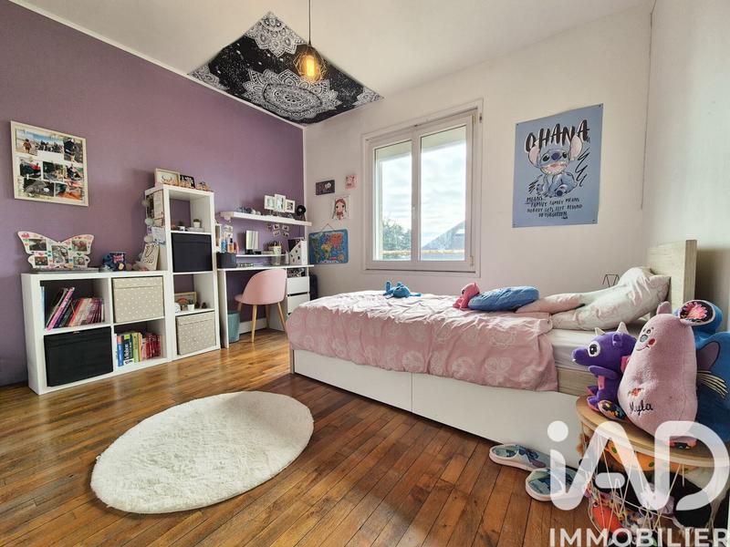 Maison - 130 m² - 7 pièces