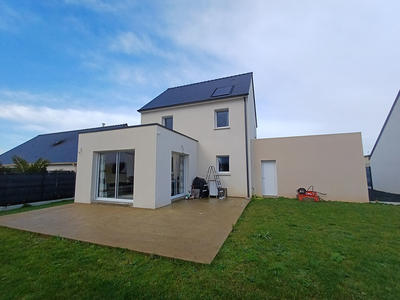 Maison - 110 m² - 5 pièces