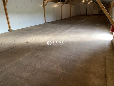 Entrepôt - 200 m²