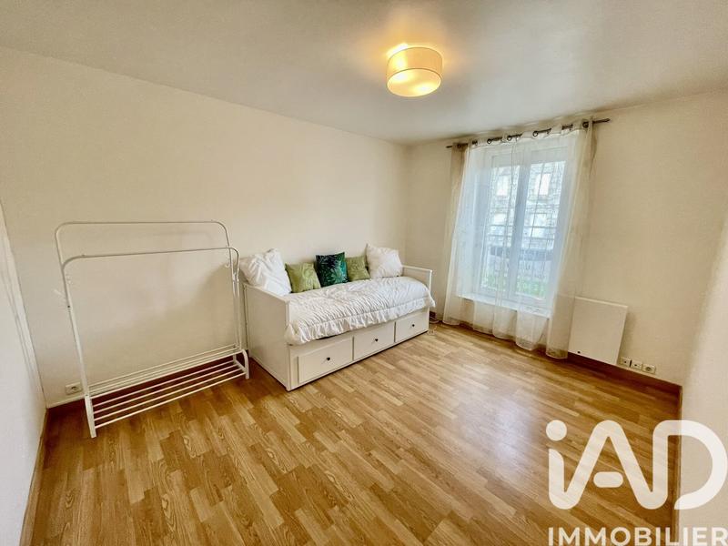 Maison - 317 m² - 17 pièces