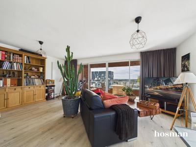 Appartement - 94 m² - 4 pièces