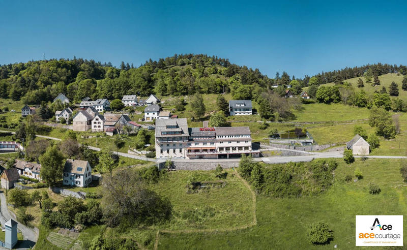 Fonds de commerce - 1 732 m²