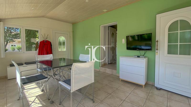 Maison - 87 m² - 5 pièces