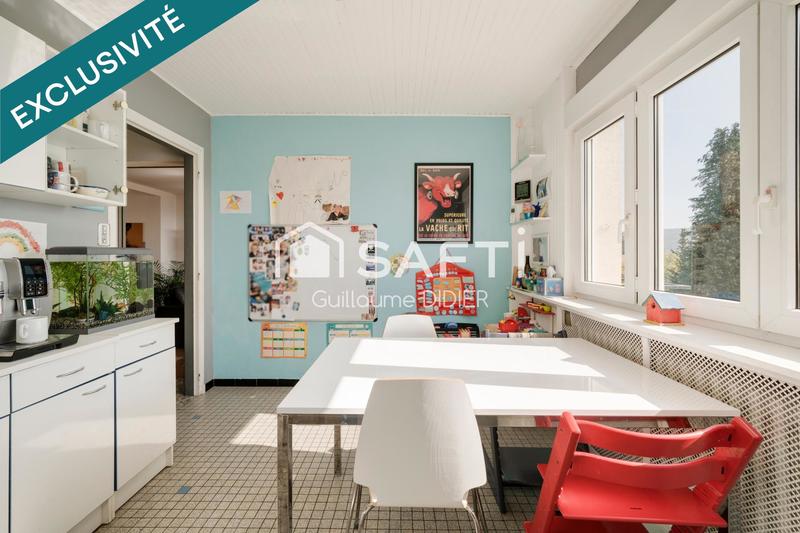 Maison - 170 m² - 6 pièces