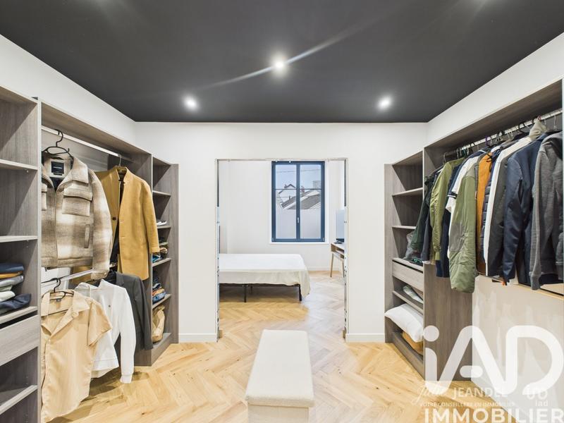 Loft - 111 m² - 5 pièces