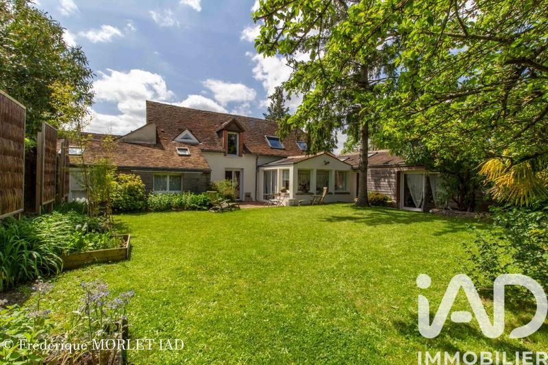 Maison - 200 m² - 6 pièces