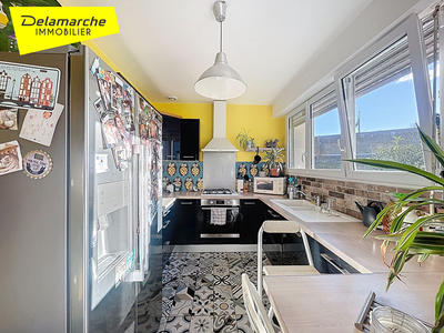 Maison - 83 m² - 5 pièces