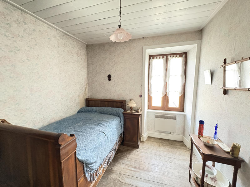 Maison - 107 m² - 6 pièces