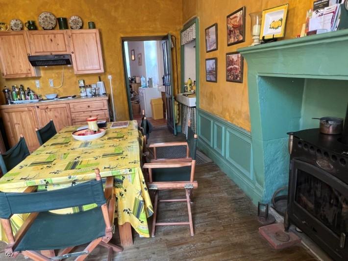 Maison ancienne - 167 m² - 8 pièces