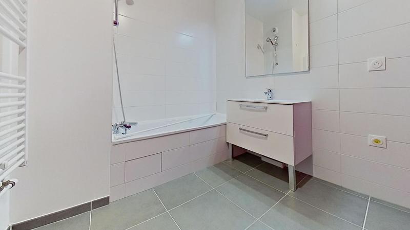 Appartement - 60 m² - 3 pièces