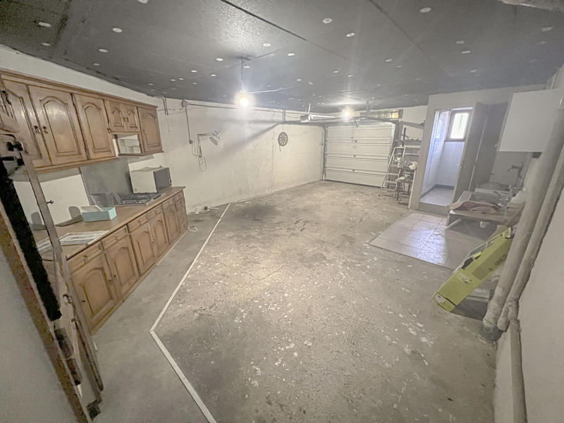 Maison - 199 m² - 6 pièces