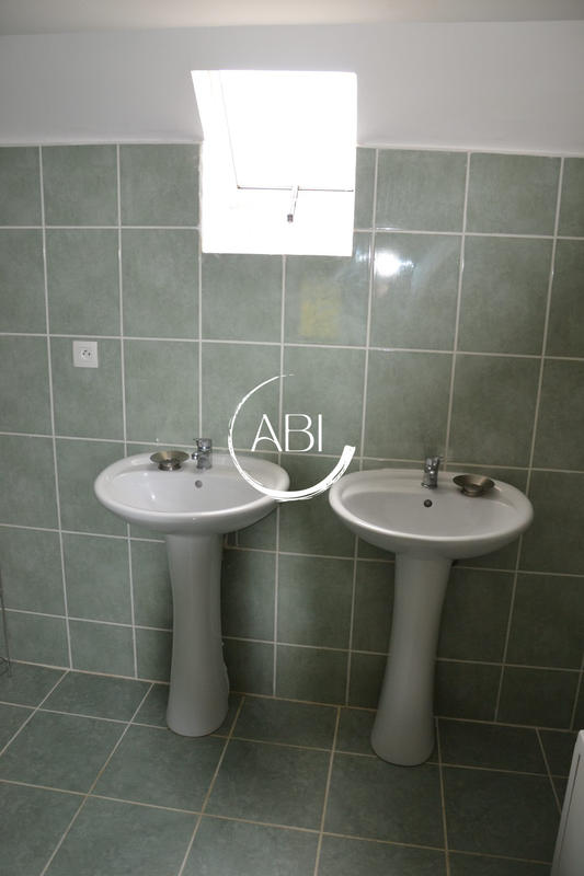 Maison - 185 m² - 6 pièces