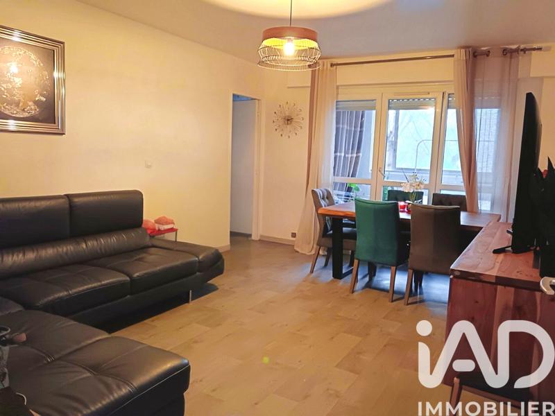 Appartement - 81 m² - 4 pièces