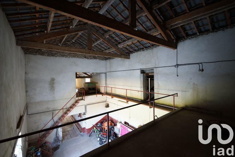 Maison - 158 m² - 9 pièces