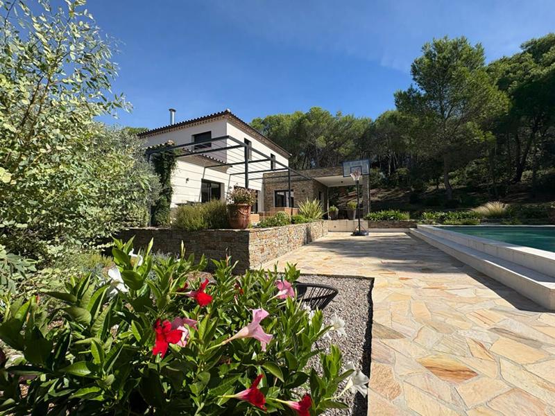 Villa - 170 m² - 5 pièces
