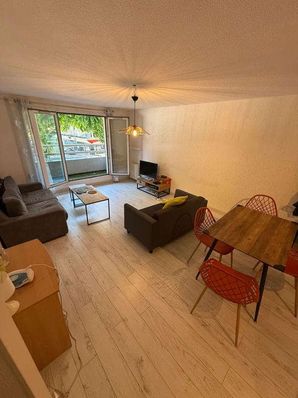 Appartement - 83 m² - 4 pièces