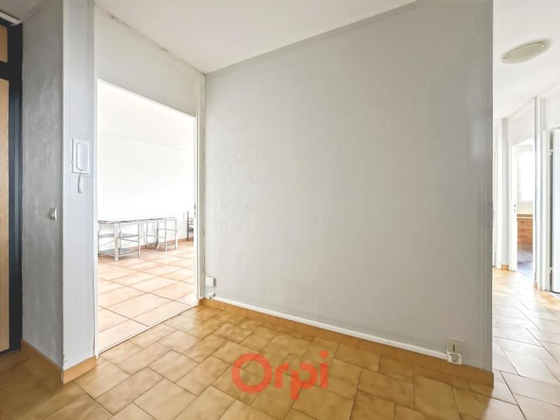 Appartement - 81 m² - 4 pièces