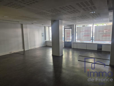 Local commercial - 173 m²