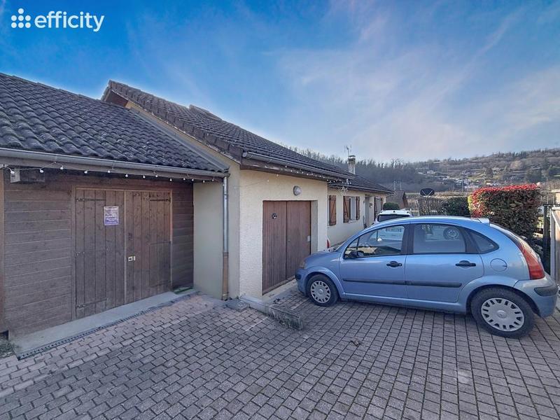 Pavillon - 120 m² - 6 pièces