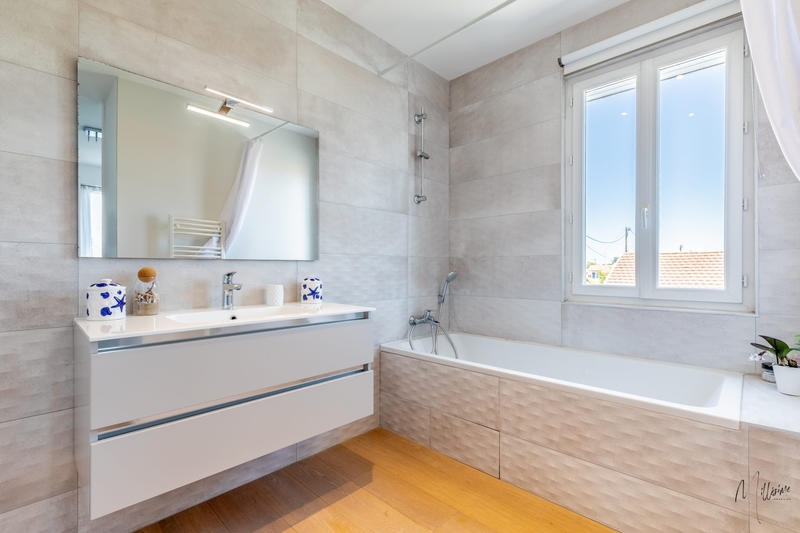 Maison - 115 m² - 5 pièces