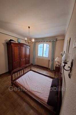 Villa - 193 m² - 6 pièces