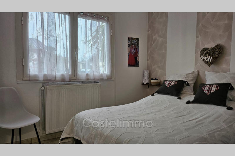 Maison - 95 m² - 4 pièces