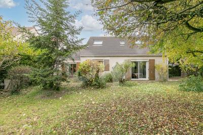 Maison - 138 m² - 6 pièces