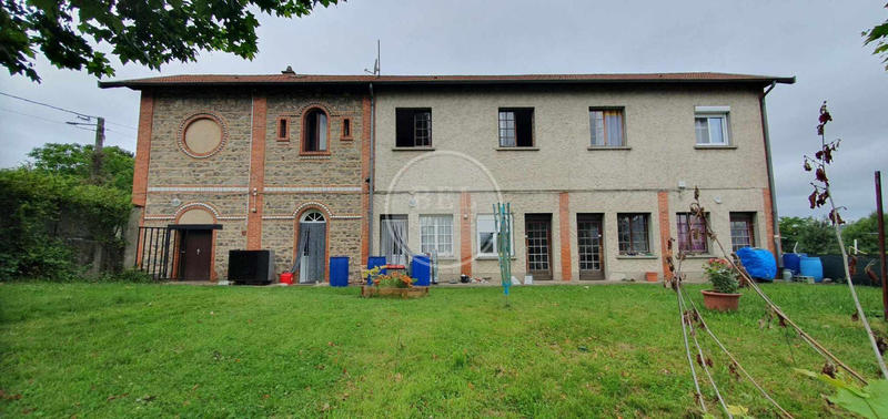 Maison ancienne - 170 m² - 11 pièces