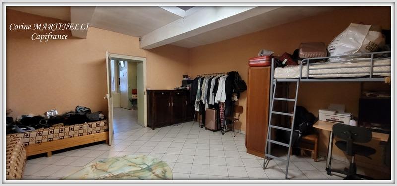 Maison - 178 m² - 7 pièces