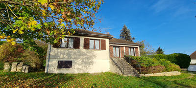 Maison - 100 m² - 8 pièces