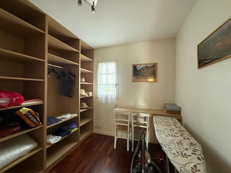 Maison de ville - 230 m² - 6 pièces