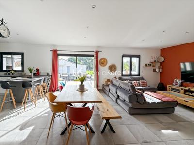 Villa - 140 m² - 5 pièces