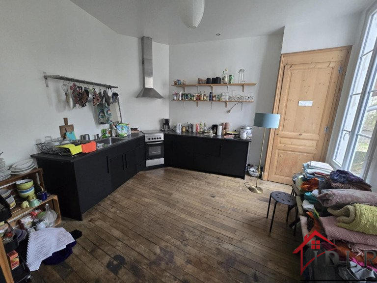 Hôtel particulier - 338 m² - 8 pièces