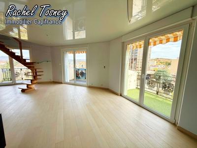 Duplex - 132 m² - 6 pièces