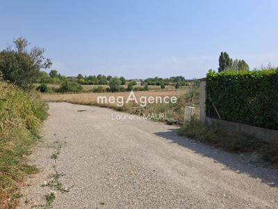 Terrain constructible - 553 m²