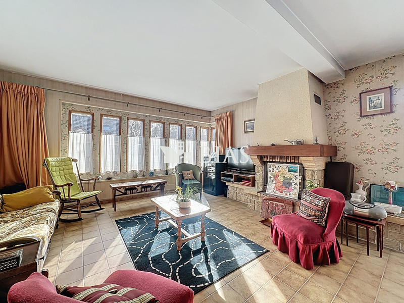 Maison - 141 m² - 6 pièces