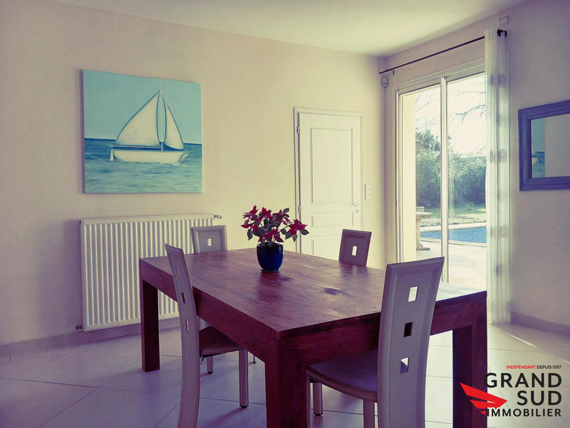 Maison - 200 m² - 7 pièces