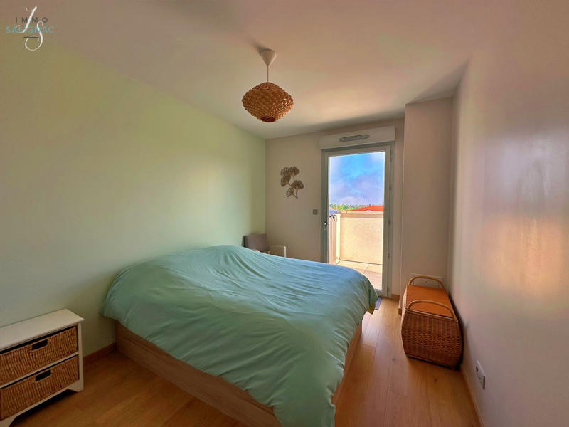 Appartement - 92 m² - 4 pièces