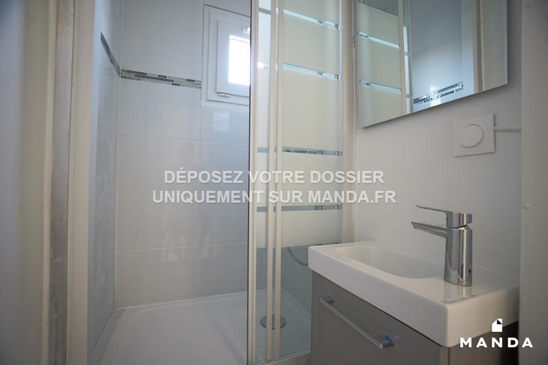 Chambre - 13 m² - 5 pièces