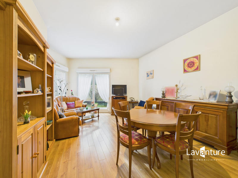 Appartement - 70 m² - 3 pièces