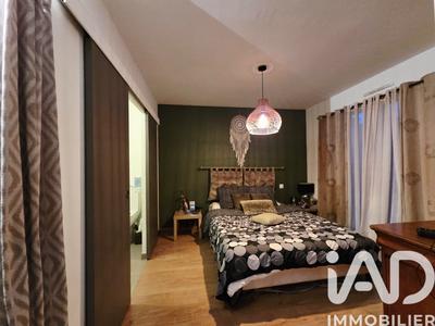 Maison - 104 m² - 5 pièces