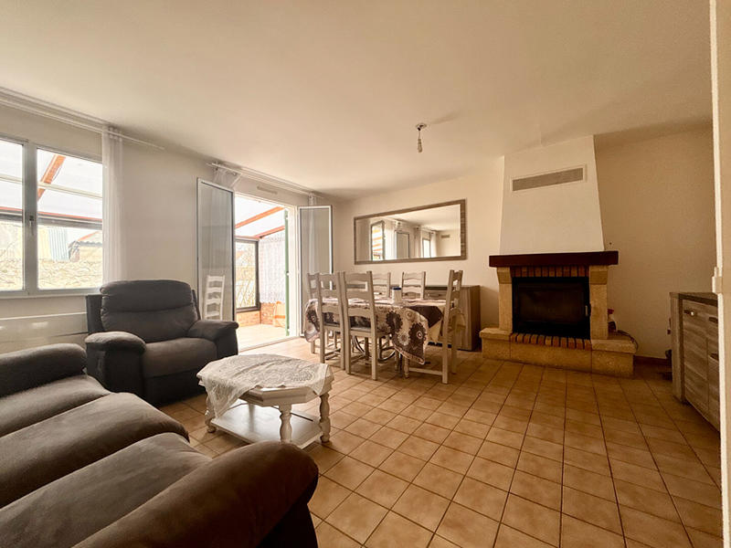 Maison - 100 m² - 5 pièces