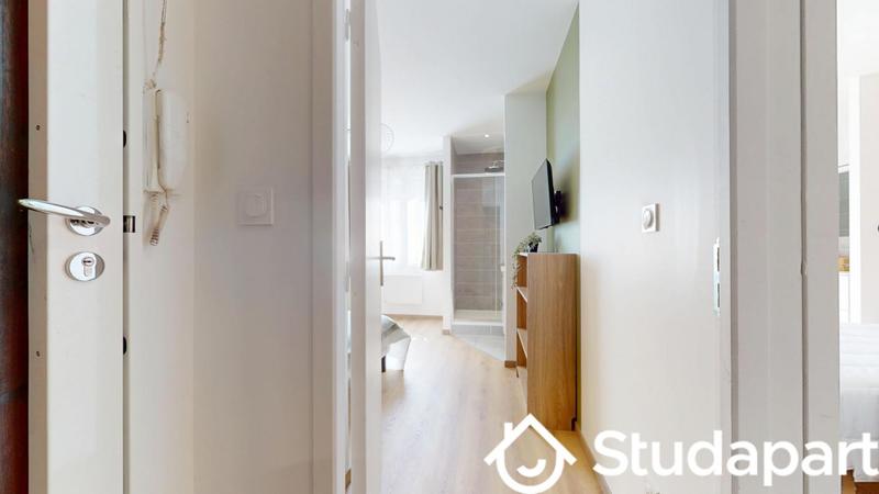 Chambre - 10 m² - 1 pièce